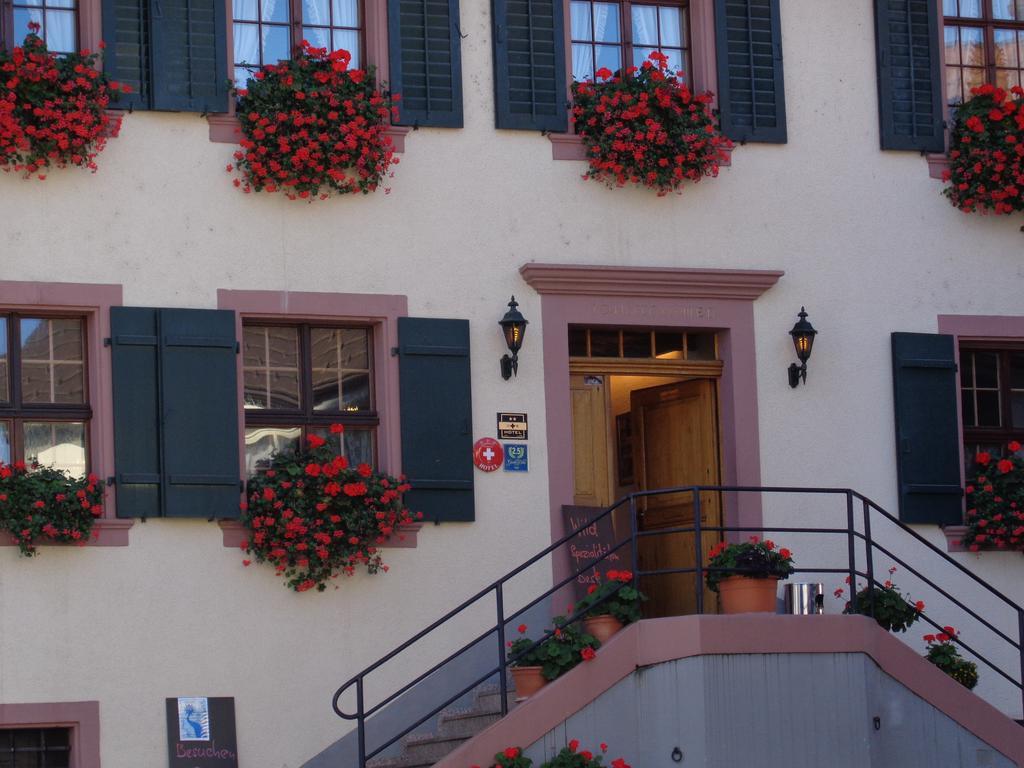 Gasthaus Zur Sonne Aesch  Exterior photo